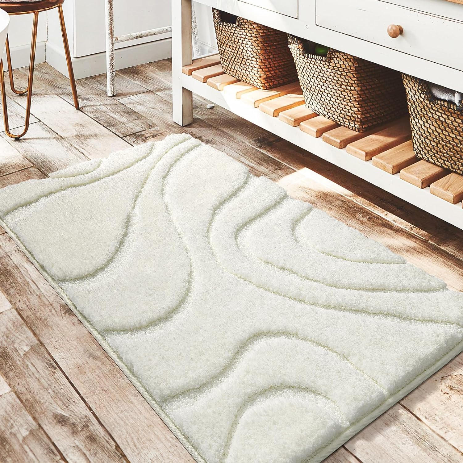DEXDE Bathroom Rugs Mat Runner 24x60 Inch, Light Gray Bath Rugs Ultra Plush Fluffy Long Non-Slip Machine Wash Dry Bath Mats Large Soft Absorbent Microfiber Carpet for Bathroom Floor Tub Shower