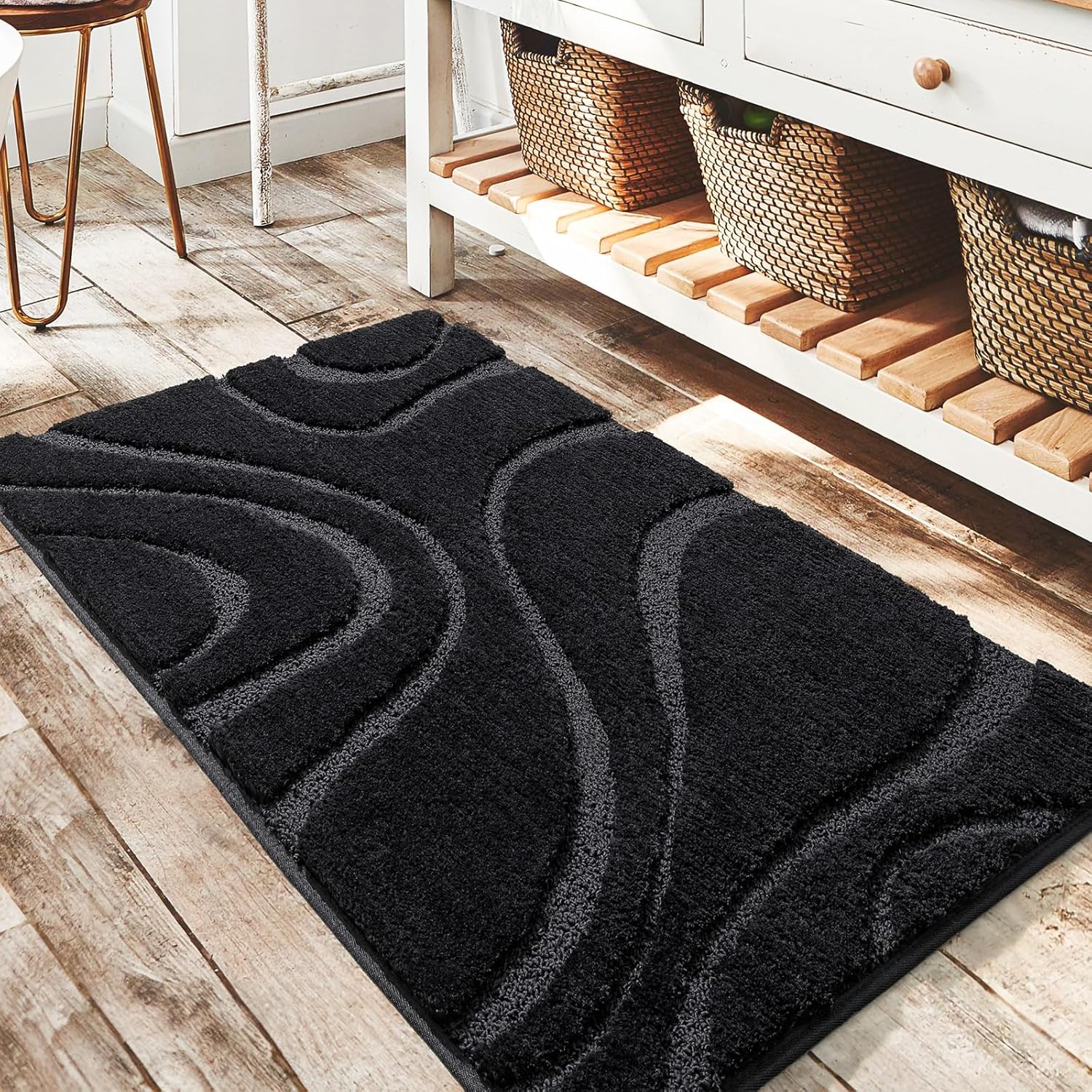 DEXDE Bathroom Rugs Mat Runner 24x60 Inch, Light Gray Bath Rugs Ultra Plush Fluffy Long Non-Slip Machine Wash Dry Bath Mats Large Soft Absorbent Microfiber Carpet for Bathroom Floor Tub Shower